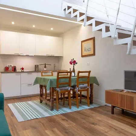 Wine Suites Apartment